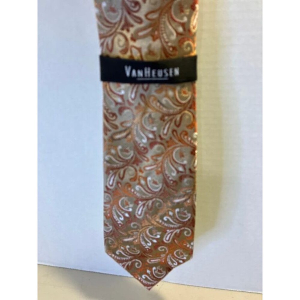VanHeusen men’s Tie